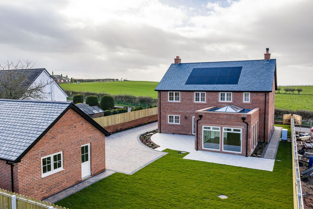 Property photo 1 of 53