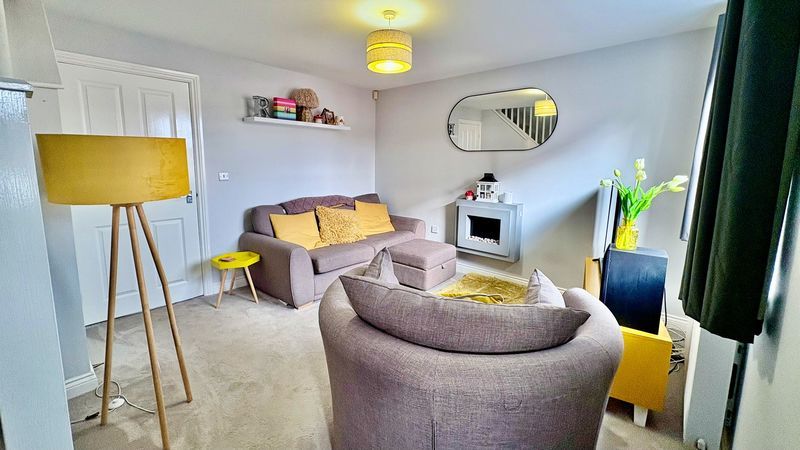 Property photo 3 of 15 Photo 12