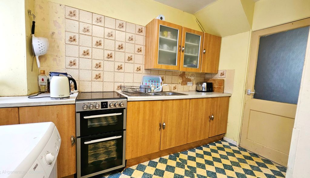 Property photo 2 of 8