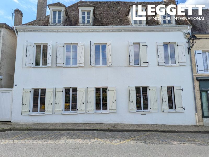 Property photo 1 of 10