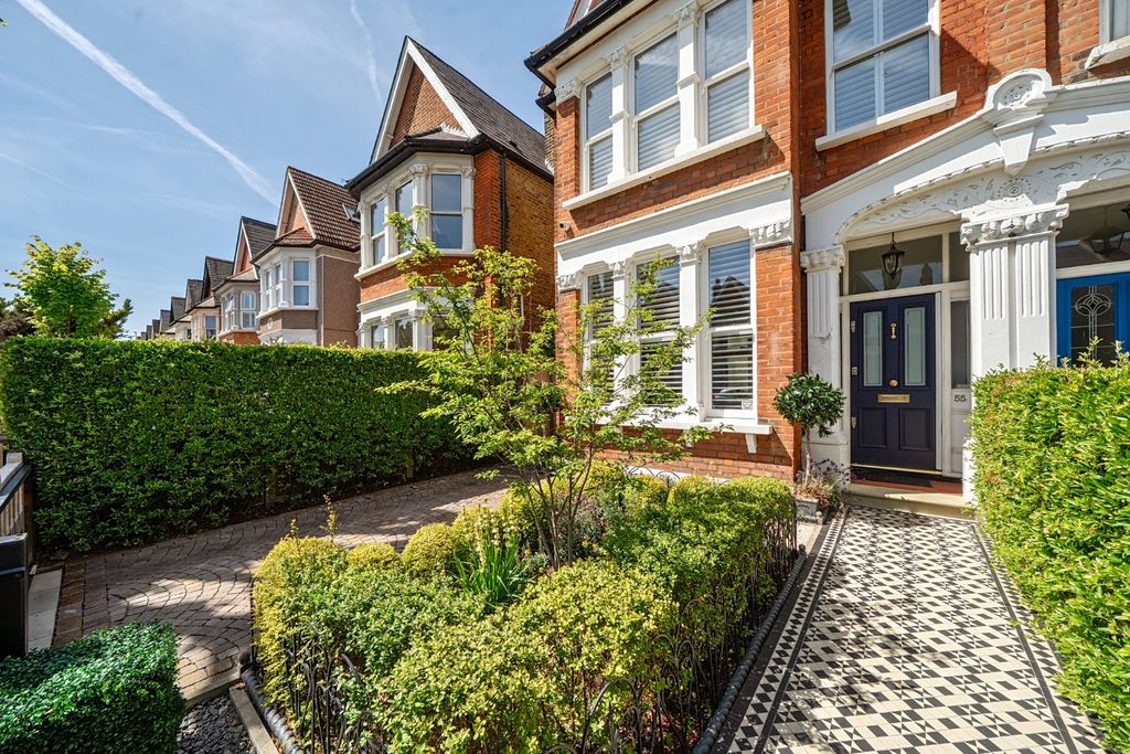 Property photo 2 of 39 2