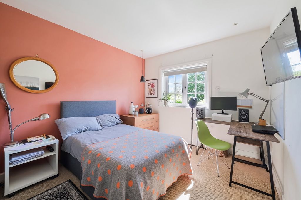 Additional image 19 of 5 bed semi-detached house for saleBluehouse Lane, Oxted RH8
