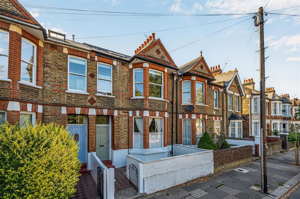 Property photo 1 of 10 Gff 52 Newton Avenue-1.Jpg