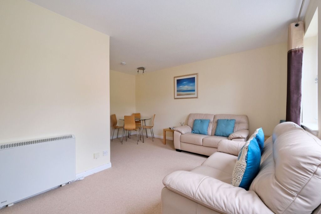 Property photo 3 of 9 Photo 3