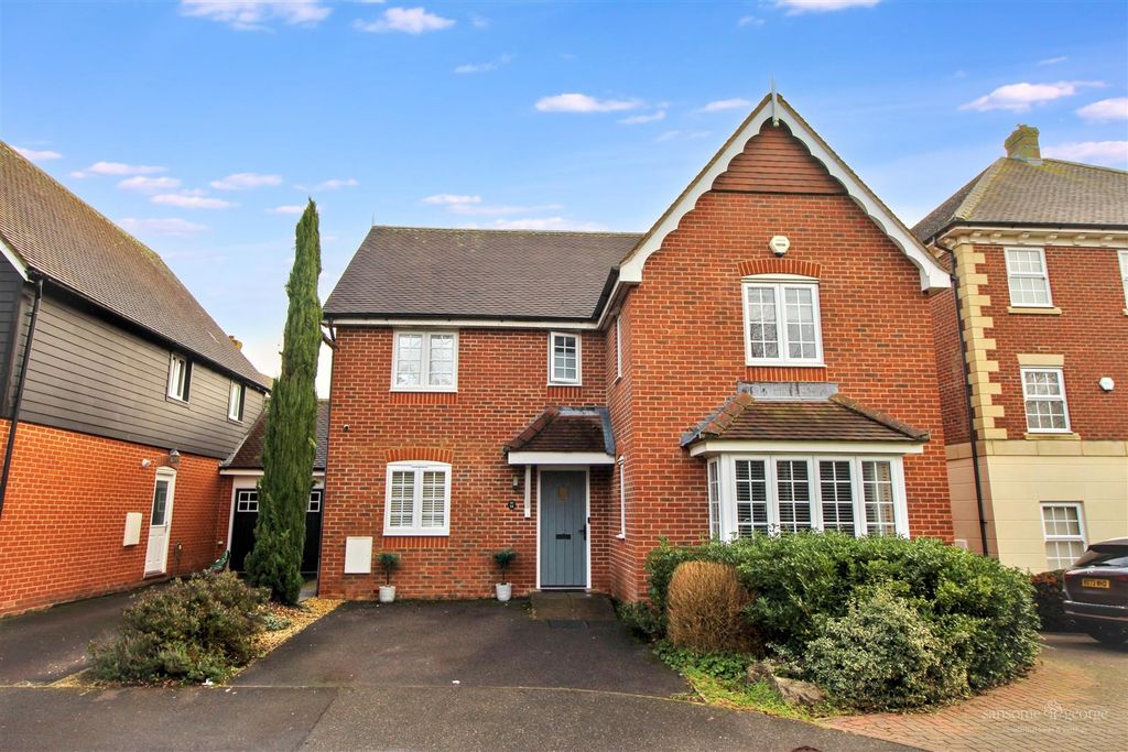 Property photo 1 of 16 Front