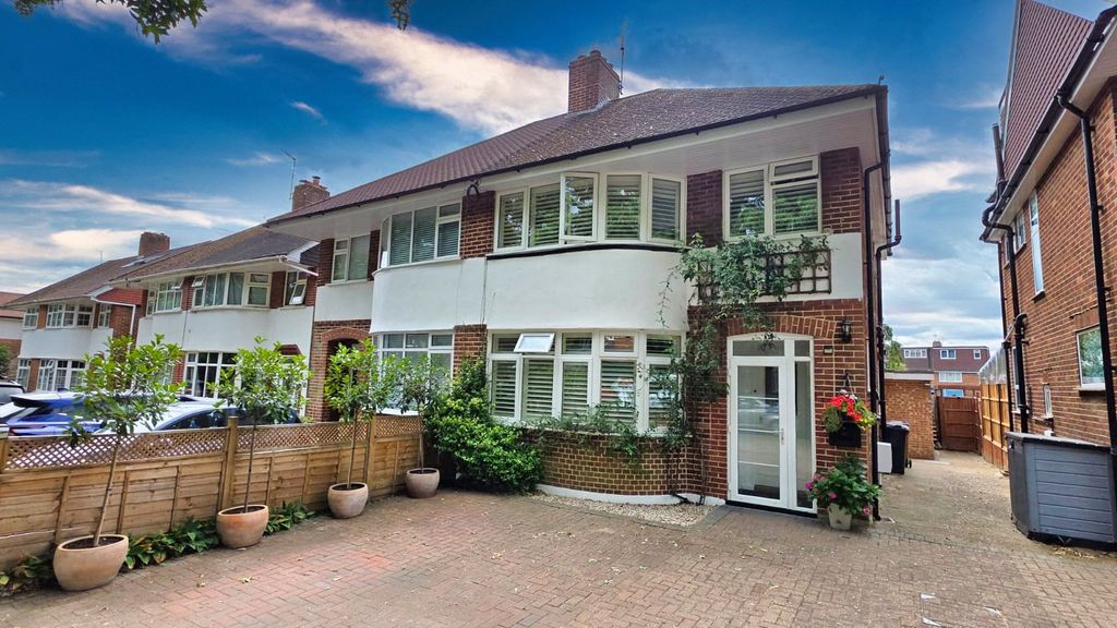 Property photo 1 of 25 Picture No. 35
