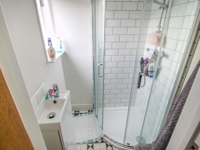 Property photo 3 of 3