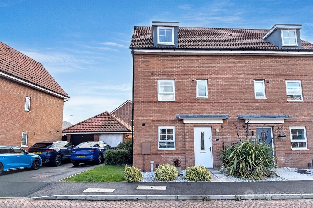 Property photo 1 of 15 5557890