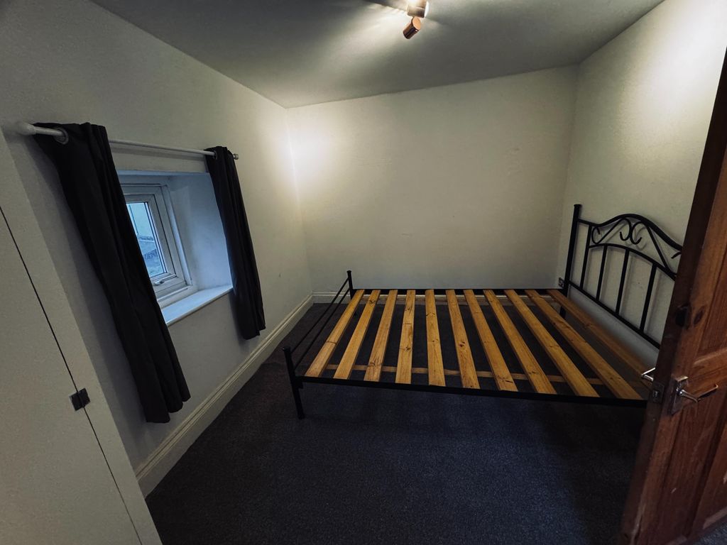 Property photo 2 of 9 Property