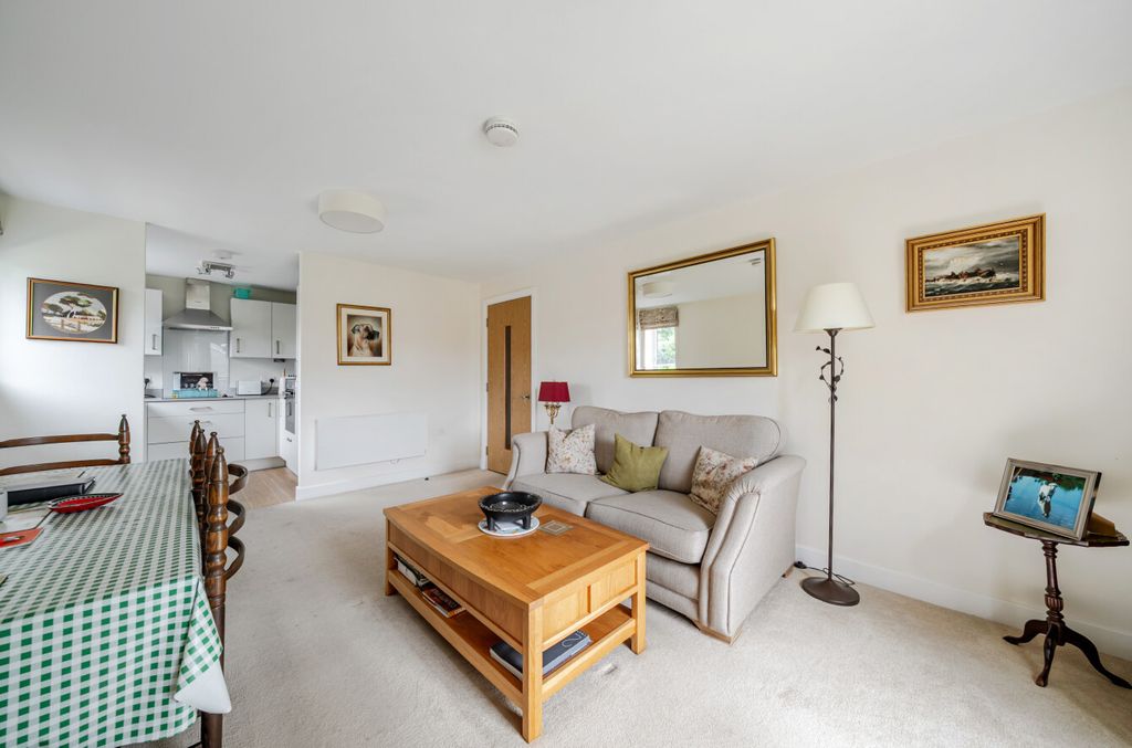 Property photo 3 of 12 1476894-6-6A33d24...