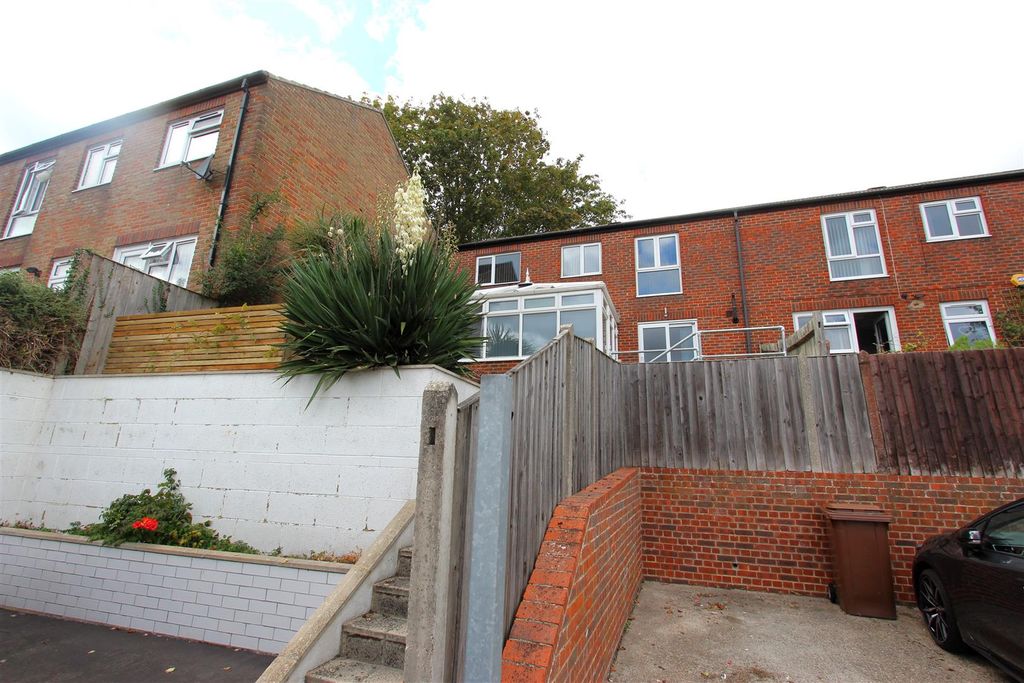Property photo 2 of 20 1.Jpg