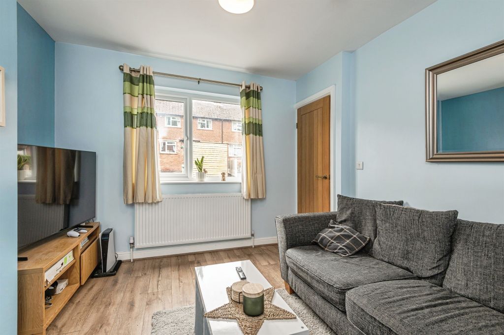 Property photo 2 of 16