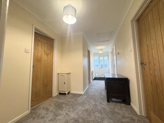 Property photo 3 of 15 Hall