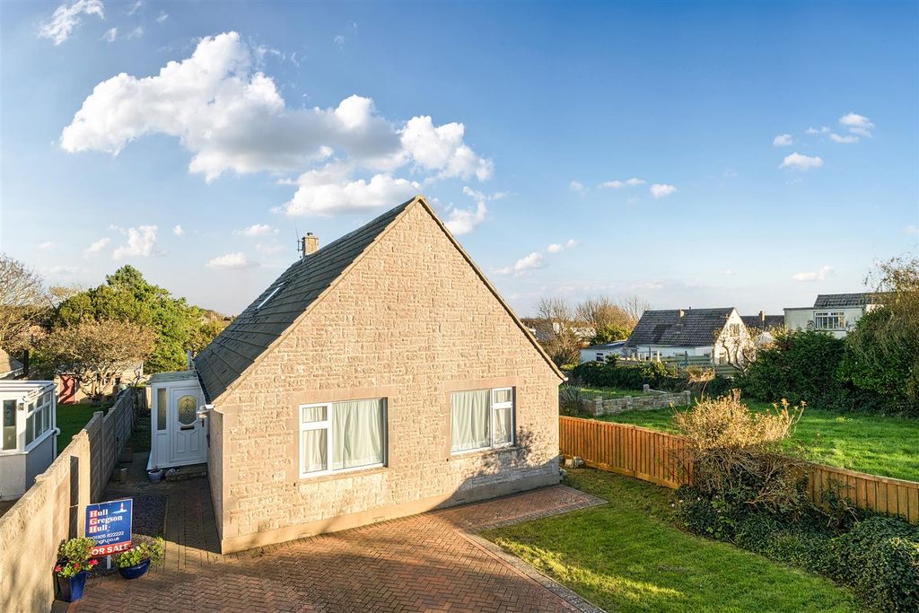 Property photo 2 of 25 8-691c8Cfaca085-1383020-1-691B45d24d296-8.Jpg