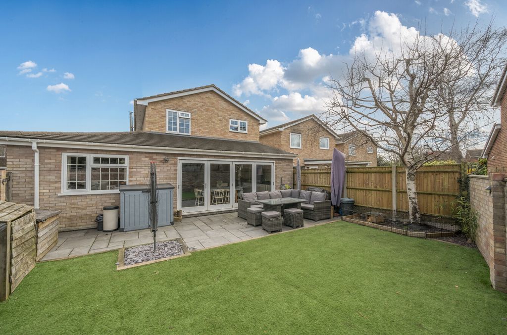 Property photo 3 of 15