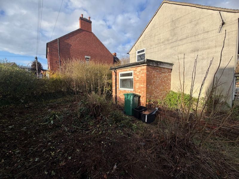 Property photo 2 of 5