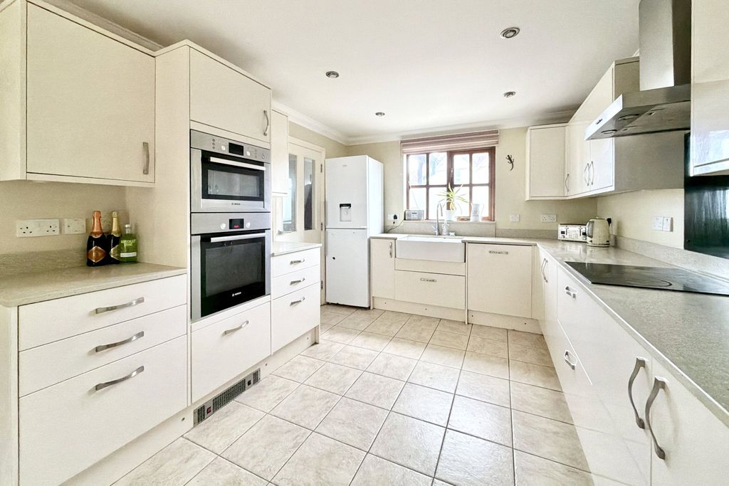 Property photo 3 of 26 Picture No. 03