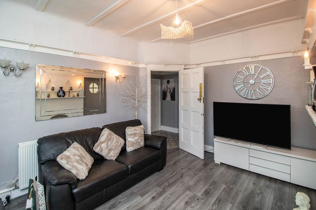 Property photo 2 of 17 133Db3c90327B87Acc055Cfcbf3E28F5957E375B.Jpg
