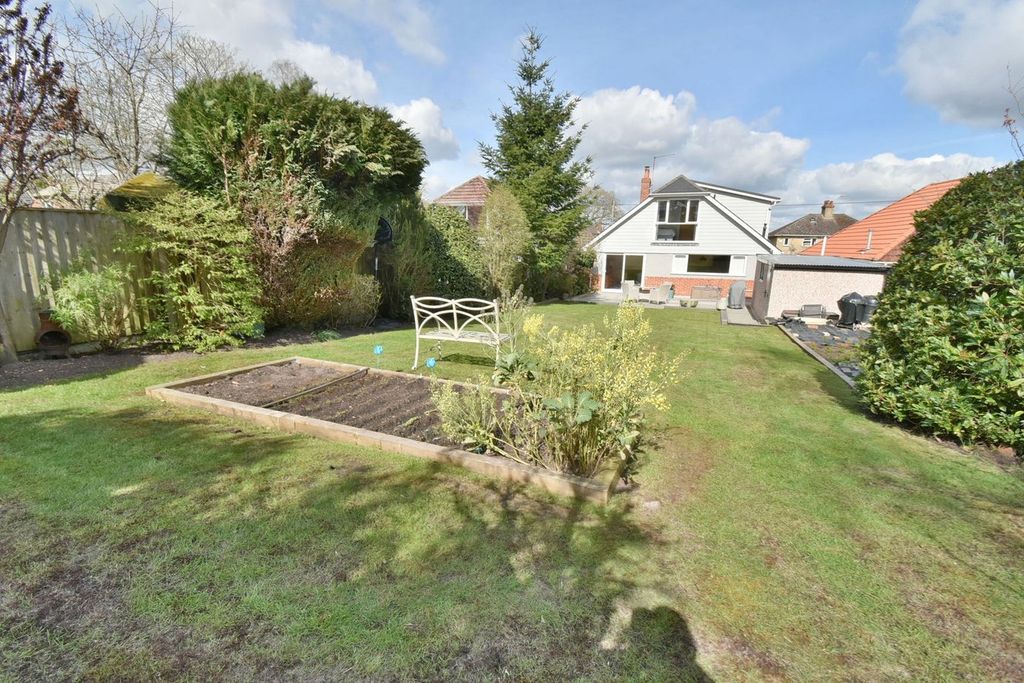 Property photo 3 of 30