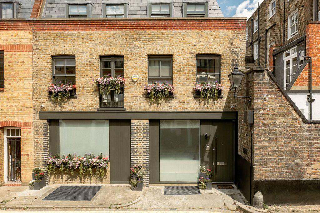 Property photo 1 of 15 Front Facade