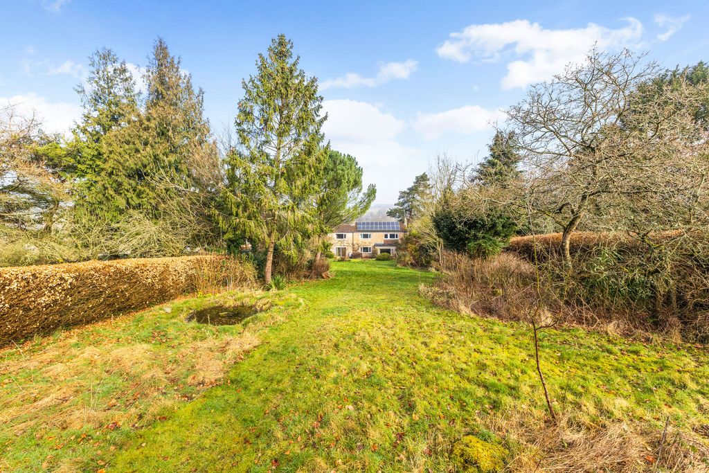 Property photo 3 of 18