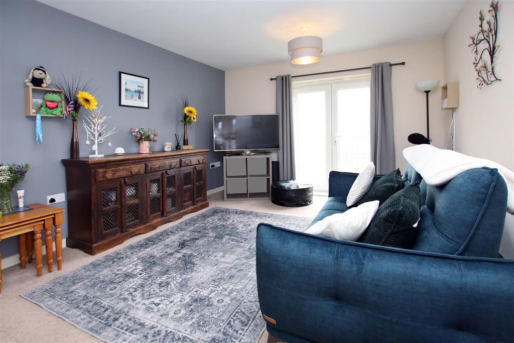 Property photo 3 of 18 Img_2892Dp.Jpg