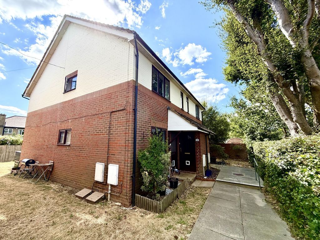 Property photo 1 of 9 Main Image