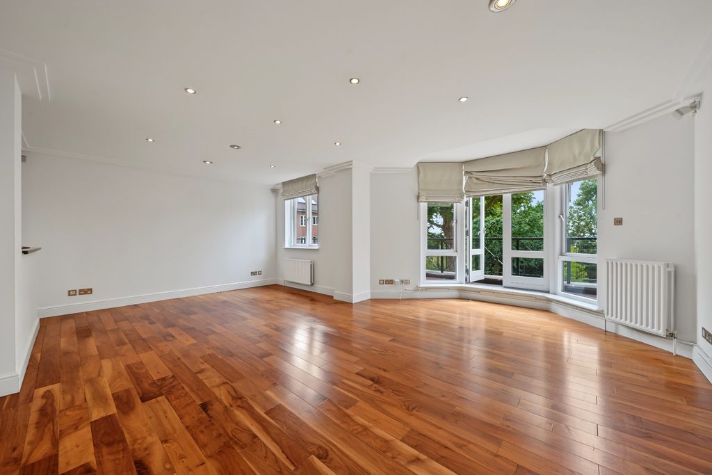 Property photo 1 of 14 5523740