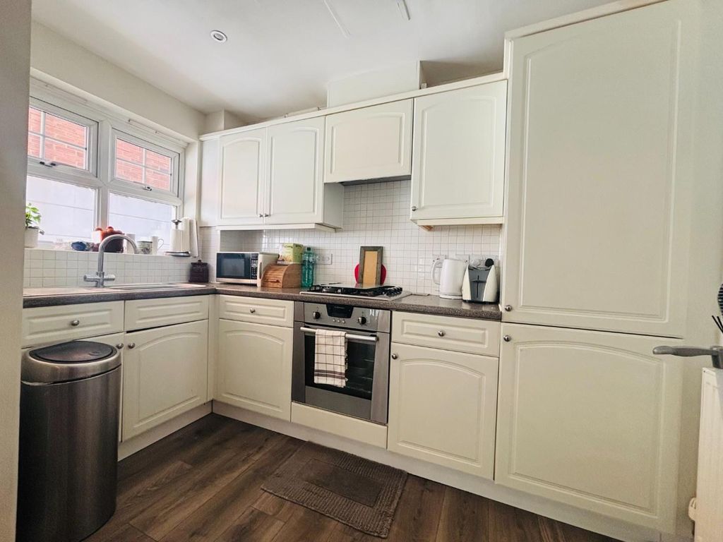 Property photo 3 of 10 Img_5465.Jpeg