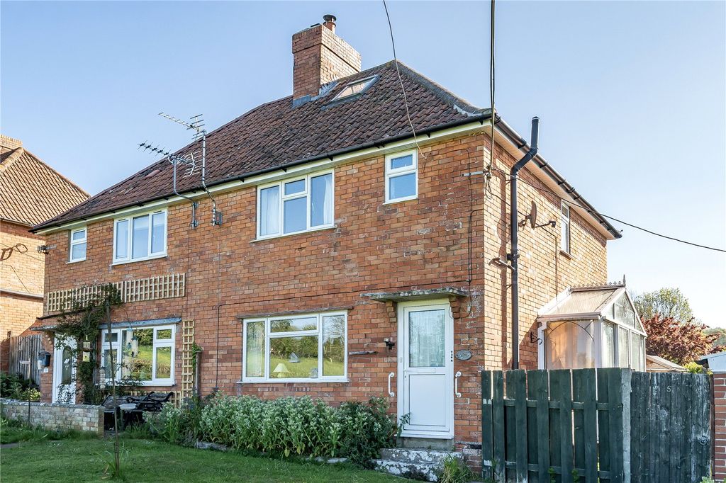 Property photo 1 of 17 Picture No. 01