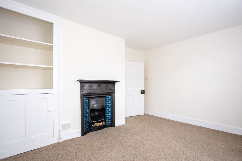 Property photo 3 of 20 7 Church Street 240226-122