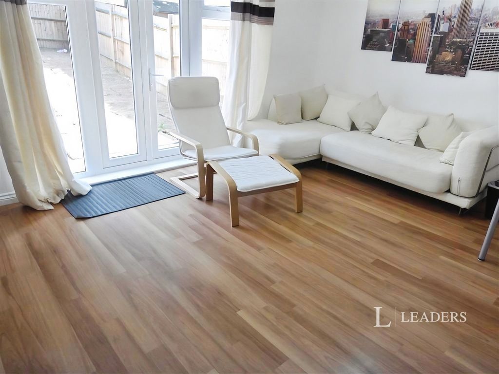 Property photo 2 of 14 Pbox-Img.Jpg