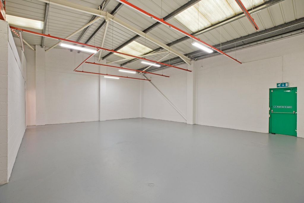 Property photo 2 of 6 Img_1490.Jpg