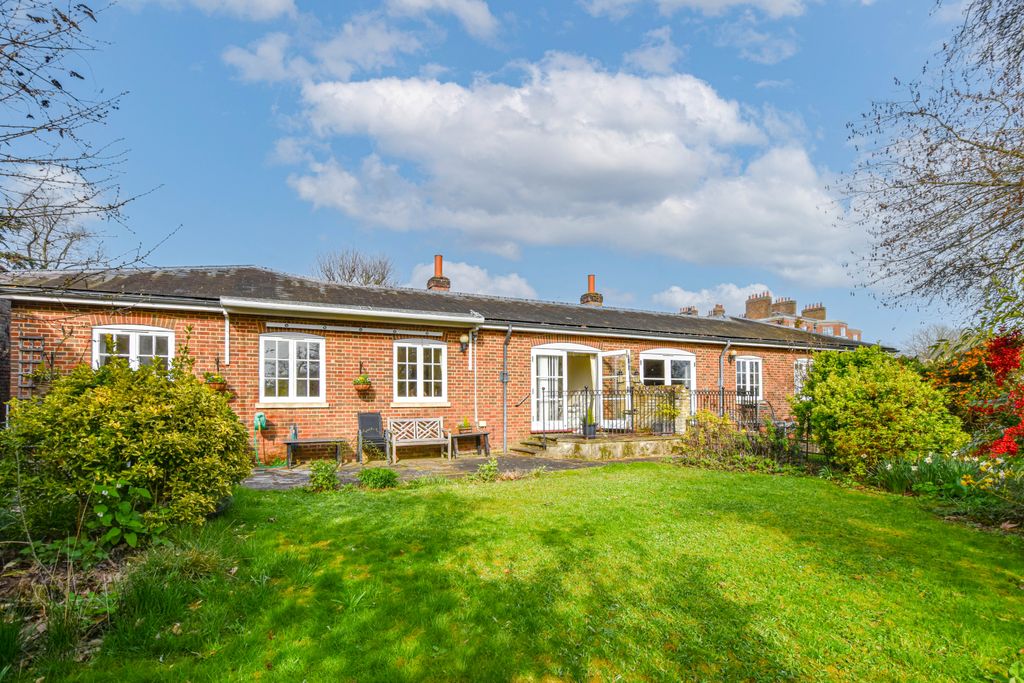 Property photo 1 of 31 Dsc_0006-Edit