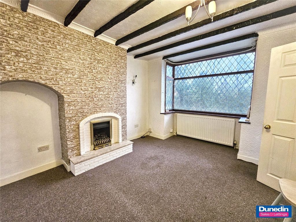 Property photo 2 of 13 Picture No. 12