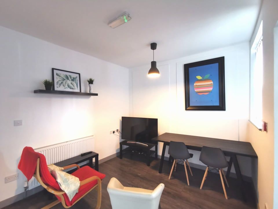 Property photo 3 of 4