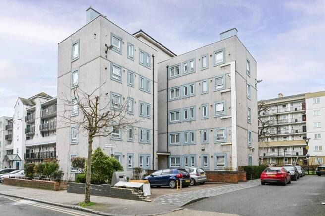 Property photo 1 of 10 4213160