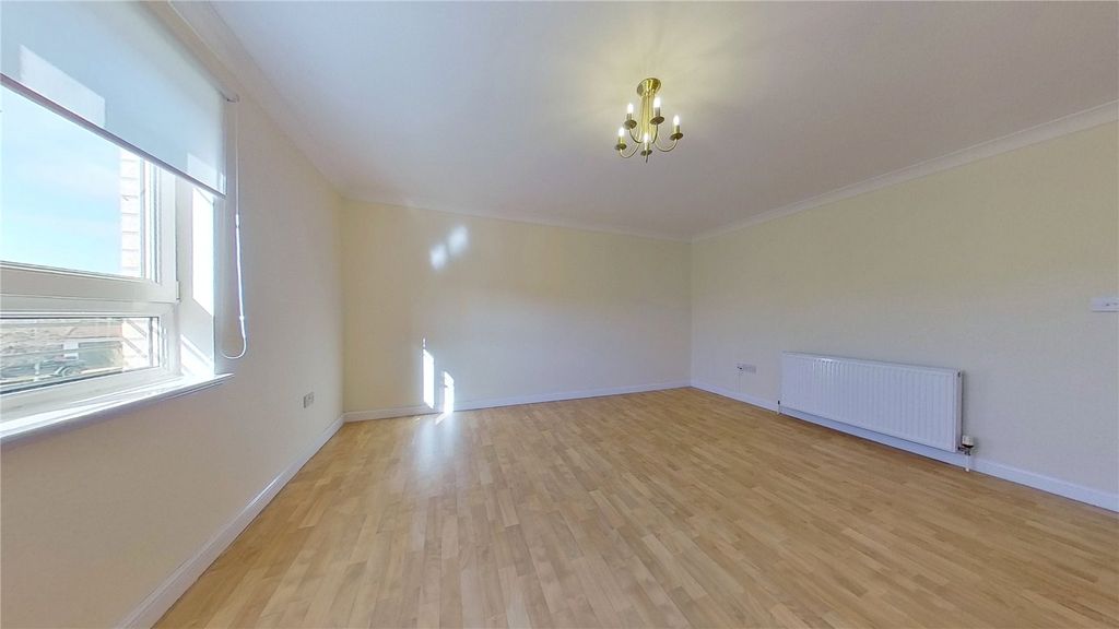 Property photo 3 of 13 Photo 3