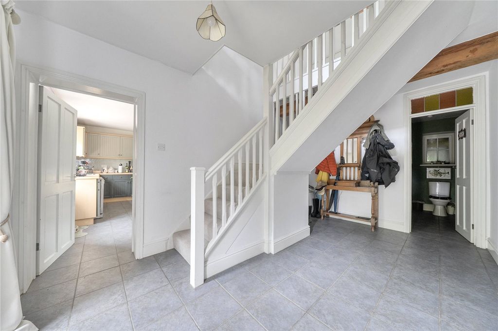 Property photo 2 of 19 Picture No. 01
