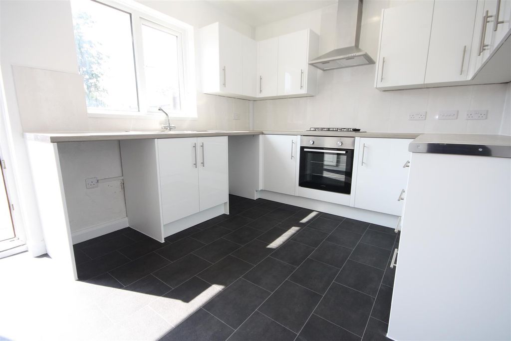Property photo 3 of 14 Img_1287.Jpg
