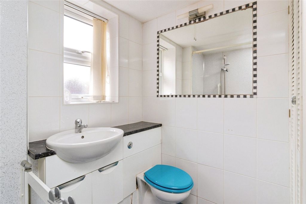 Additional image 17 of 2 bed flat for saleEast Cliff Road, Dawlish, Devon EX7