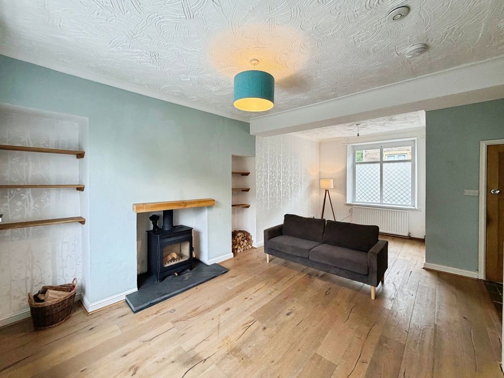 Property photo 3 of 31