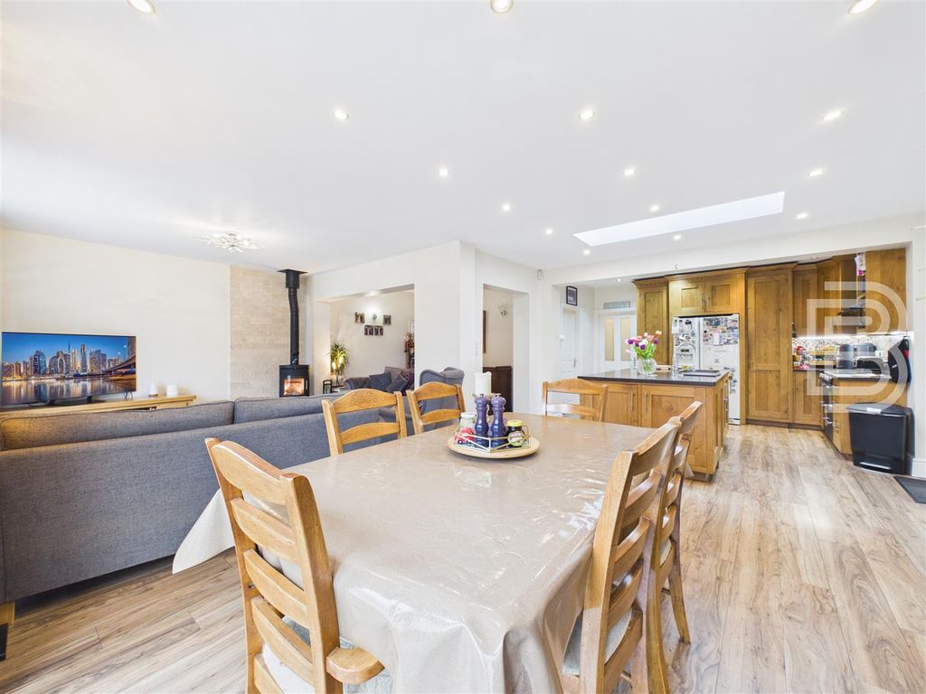 Property photo 3 of 22 Kitchen Family Room (1).Jpg