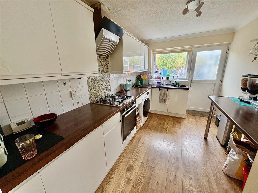 Property photo 1 of 10 Img_3422.Jpg