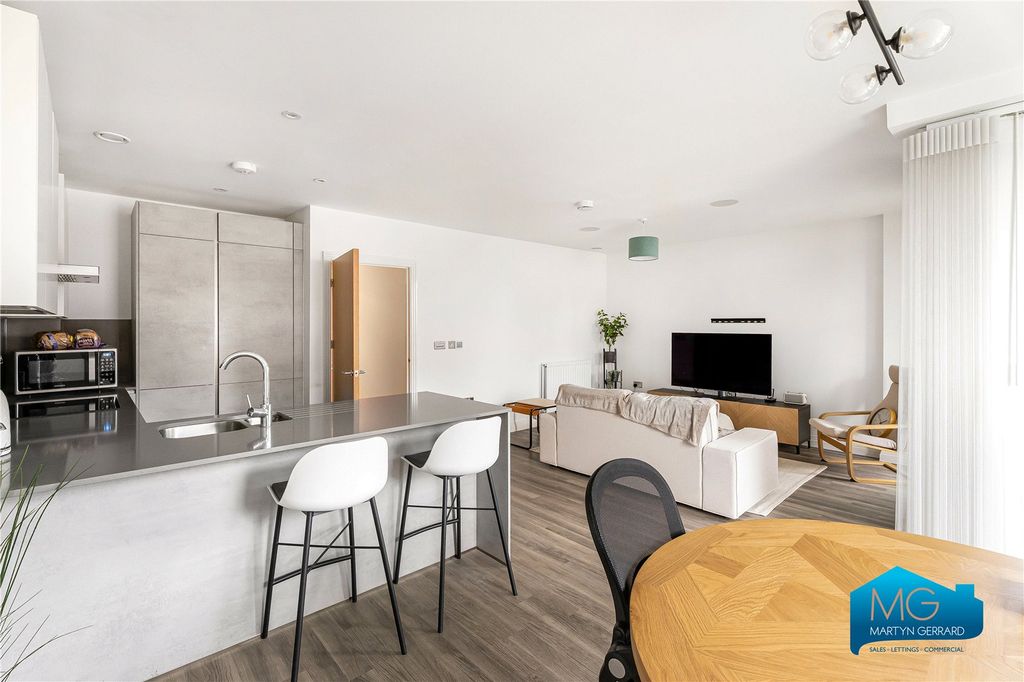 Property photo 2 of 10 Picture No. 16