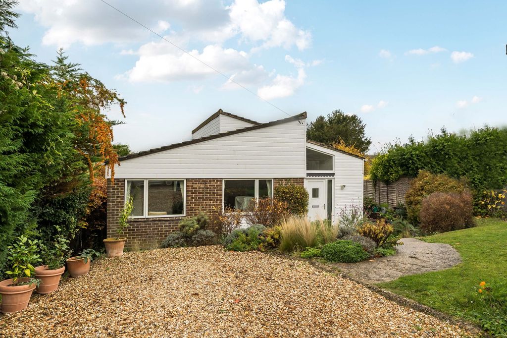 Property photo 1 of 21