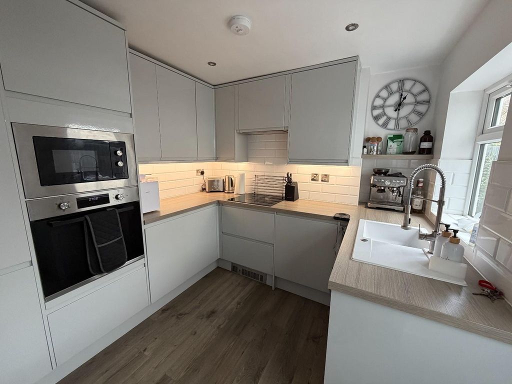 Property photo 2 of 15 Img_7737.Jpg