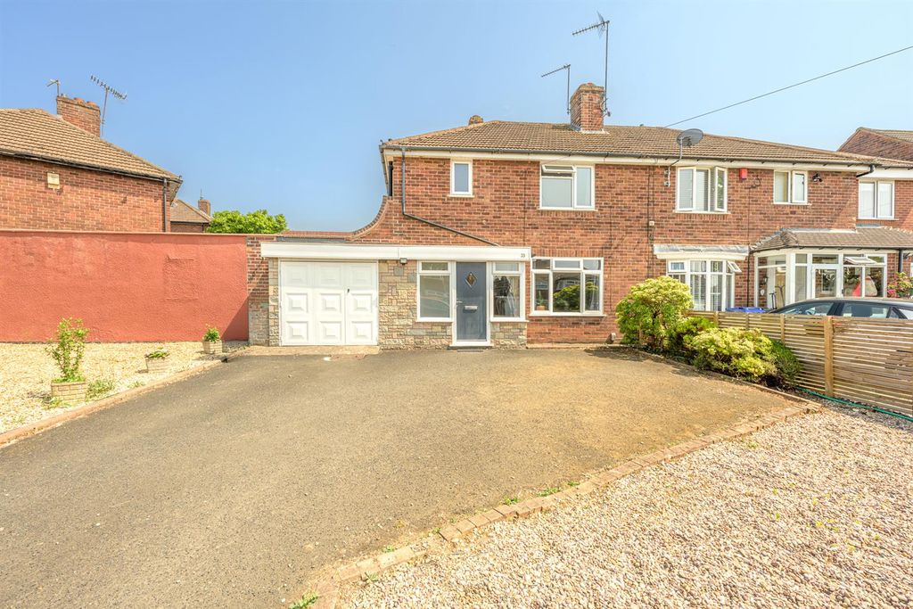 Property photo 1 of 24