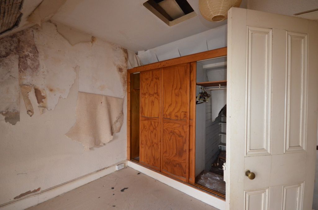 Additional image 14 of 2 bed flat for saleKenneth Street, Stornoway HS1