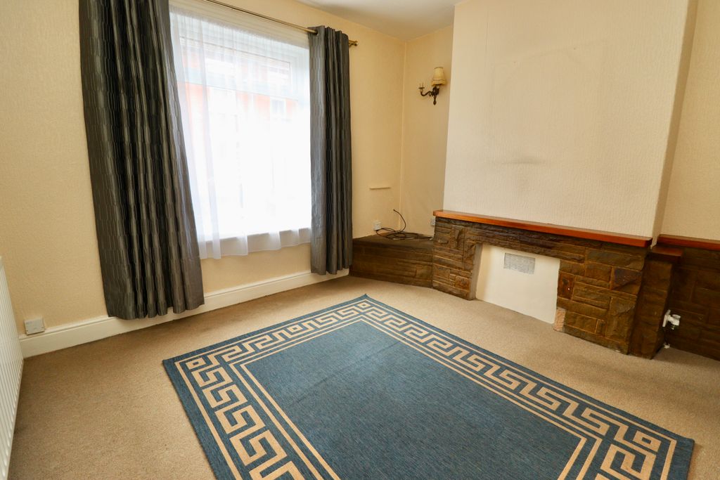 Property photo 3 of 14 Img_8036
